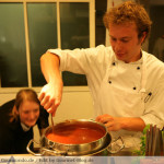 currywurst-von-holger-stromberg-sauce-fuer-strombergs-currywurst currywurst-von-holger-stromberg-sauce-fuer-strombergs-currywurst