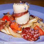 fenchelsalat-mit-jakobsmuscheln-wildschweinsalami fenchelsalat-mit-jakobsmuscheln-wildschweinsalami