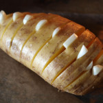 Hasselback-Potatoes-mit-Knoblauch-1 Hasselback-Potatoes-mit-Knoblauch-1