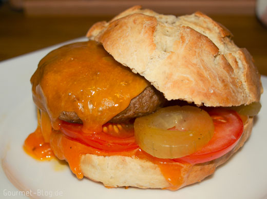 burger-mit-cheddar