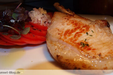 Iberico Steak mit Tomatensalat