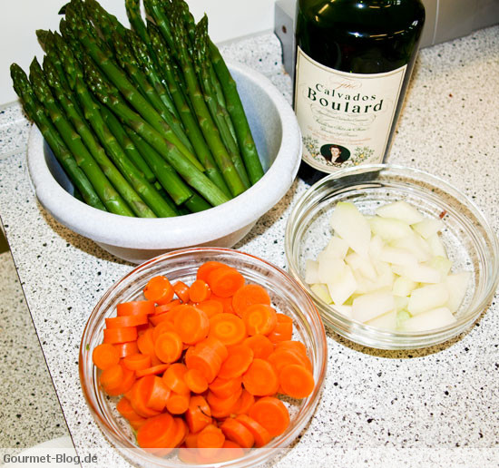 spargel-calvados-moehrchen-kueche-foto