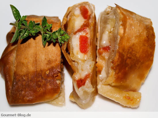 tomaten-mozzarella-strudel-foto