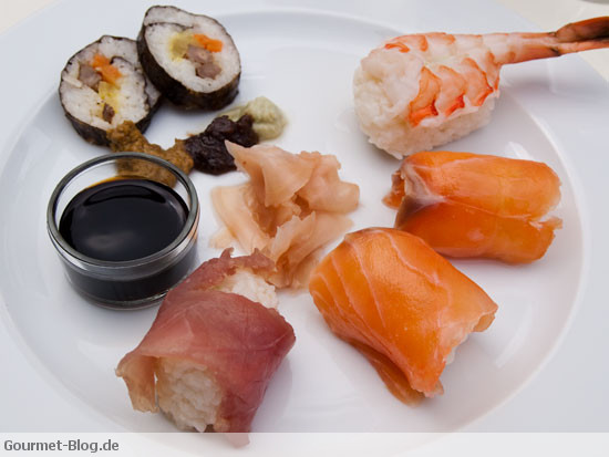sushi-variationen-mit-wasabi-ingwer