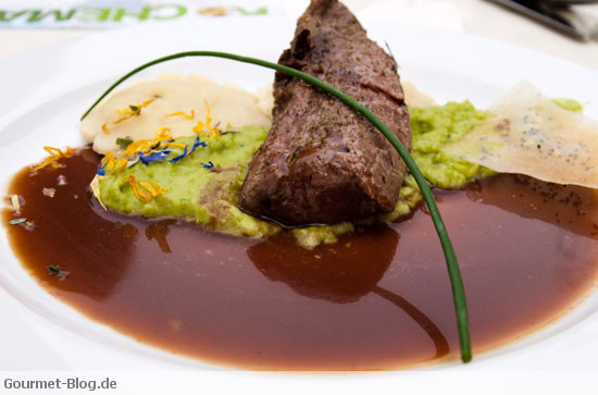 wildschweinfilet-mit-wilder-erdbeersauce