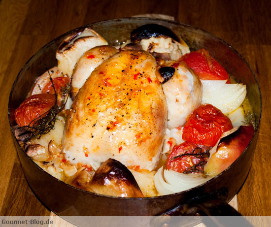 Hühnchenpfanne vom Bio - Huhn mit Apfelspalten - Gemüsezwiebeln und ...