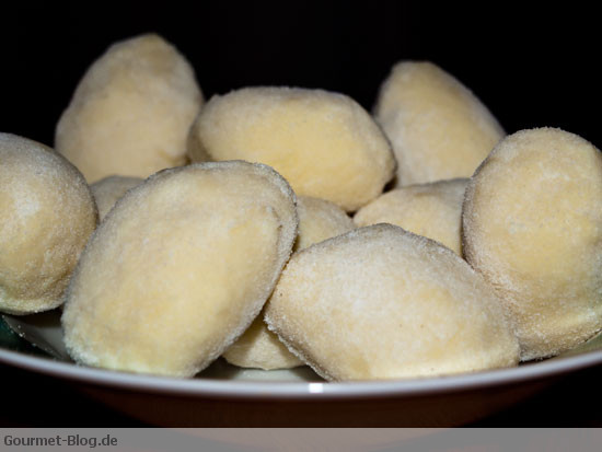 kaesenocken-nocken-mit-kaese-gefuellt