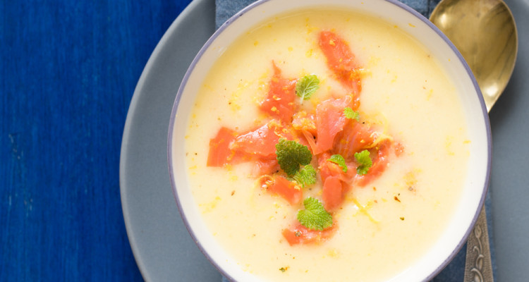 Kartoffelsuppe mit Lachseinlage