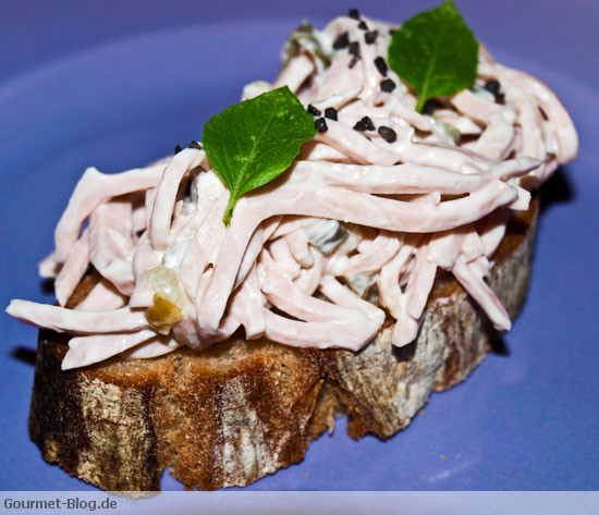 steinofenbrot-mit-fleischsalat