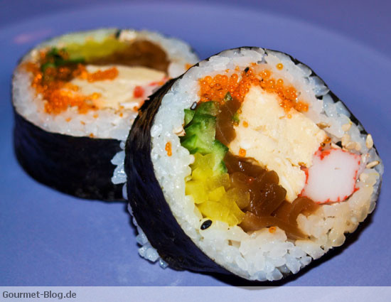 dicke-sushi-rollen-futo-maki-sushi