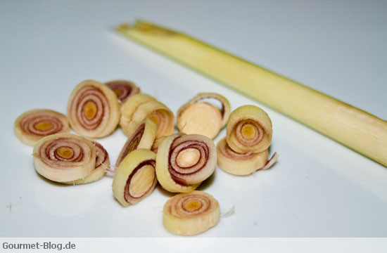 zitronengras in scheiben