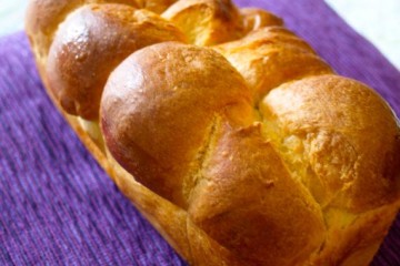 Paniermehl kann aus Brot oder Chips gemacht werden