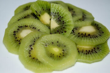 kiwi-aufgeschnitten