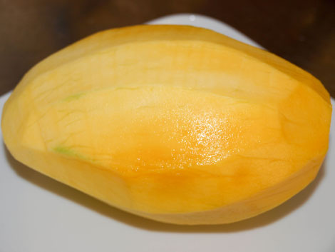 mango-geschaelte-mango