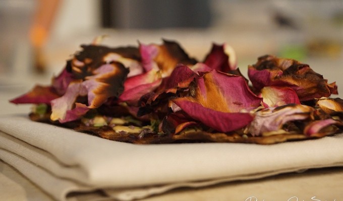 rote-beete-salat-mit-blueten