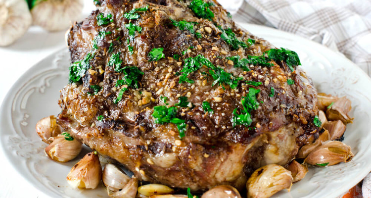 Rinderbraten mit Barolosoße - Einfach grandios mit Knoblauch