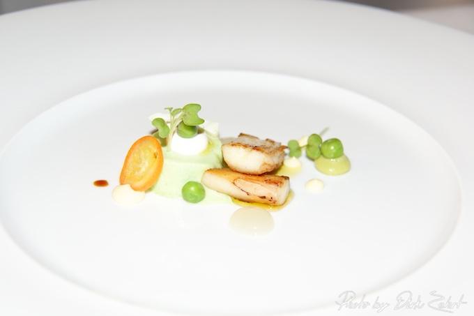 3.Jacobsmuschel  Schmand  Erbse  Yuzu  Senfkresse