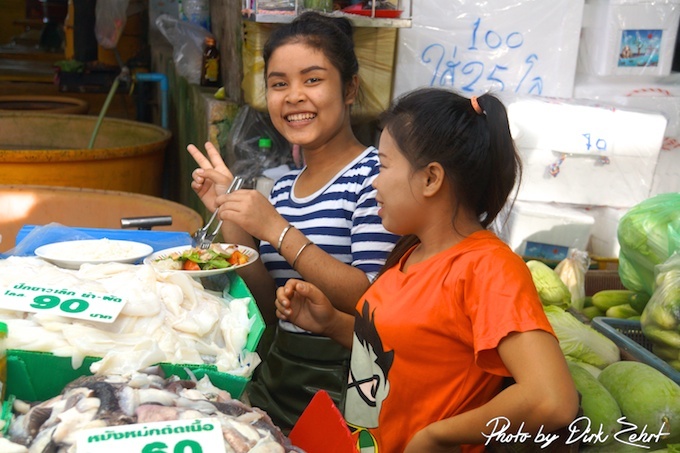 Fischmarkt-samut-prakan-thailand 1