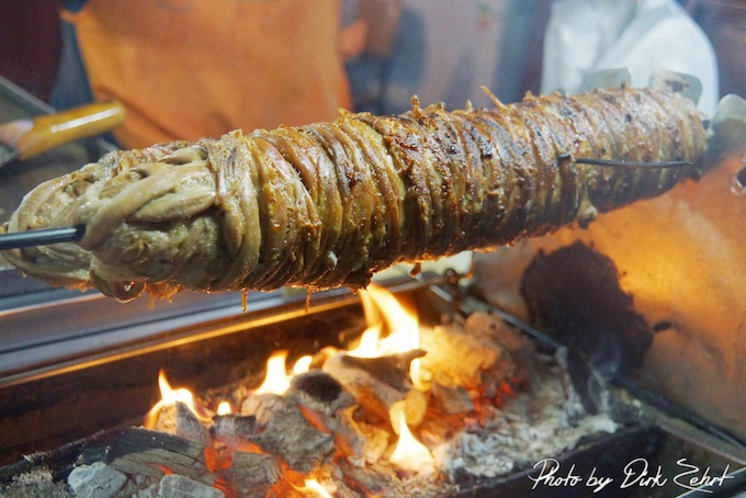 türkischer gegrillter rindermagen