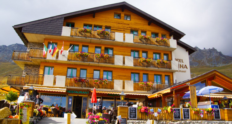 Wallis Urlaub on a Budget - Hotels günstig buchen