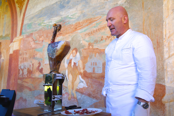 Essen in der historischen Villa Margon