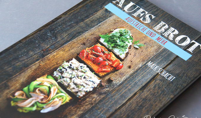 Aufs Brot - Aufstriche und mehr - Cover