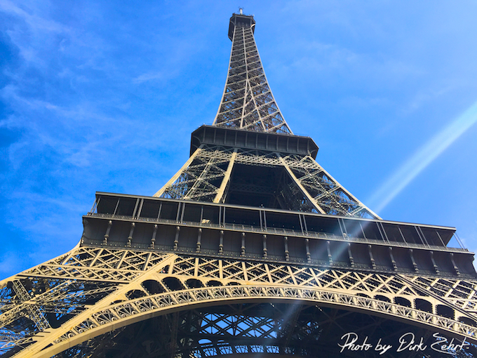 Napoleon Hotel Paris - Der Eiffelturm ist nicht weit entfernt