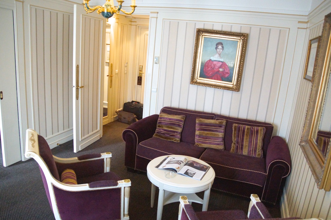 Napoleon Hotel Paris - Der Eiffelturm ist nicht weit entfernt