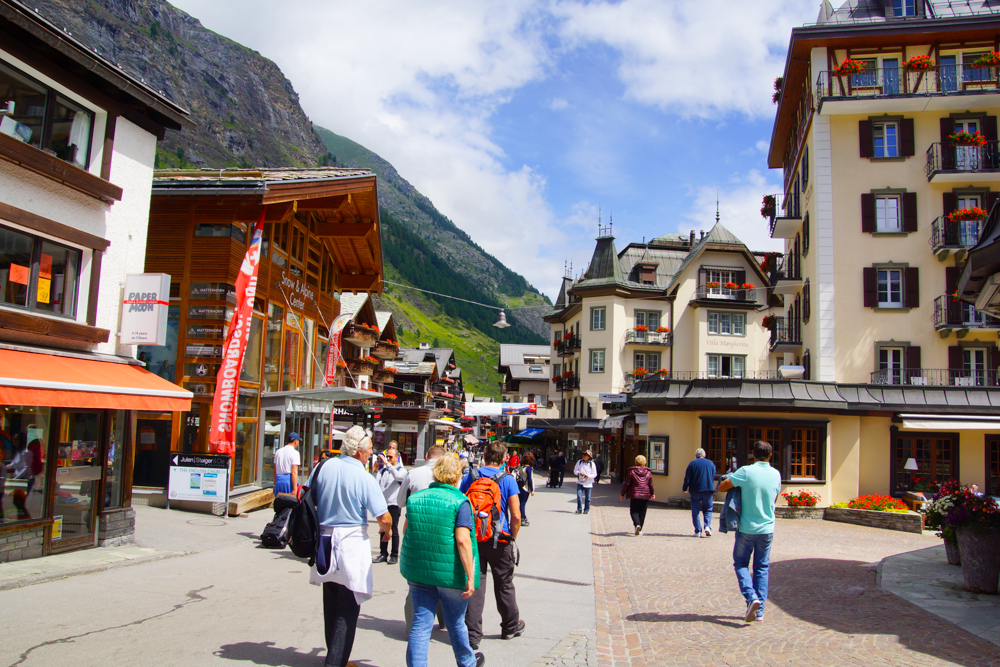 Zermatt - Urlauberhochburg und Qualitätstourismus