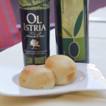 Kukuriku Restaurant in Kastav - Olivenöl und selbstgebackenes Brot