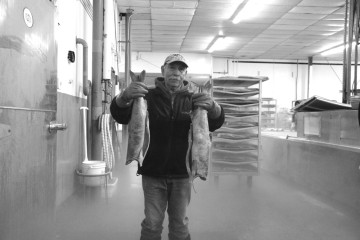 Arbeiter in der Frostabteilung in Ketchikan