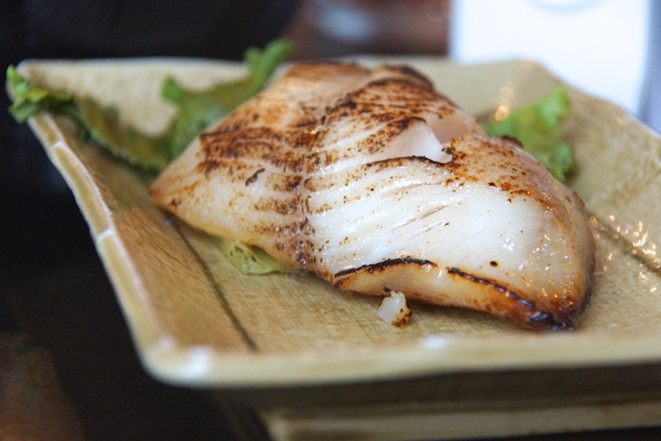 Cod in Miso mariniert und gebraten