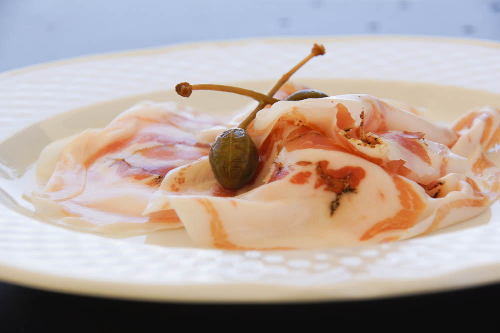 Pancetta Toscana - eine (fettige) wirklich aromatische Köstlichkeit