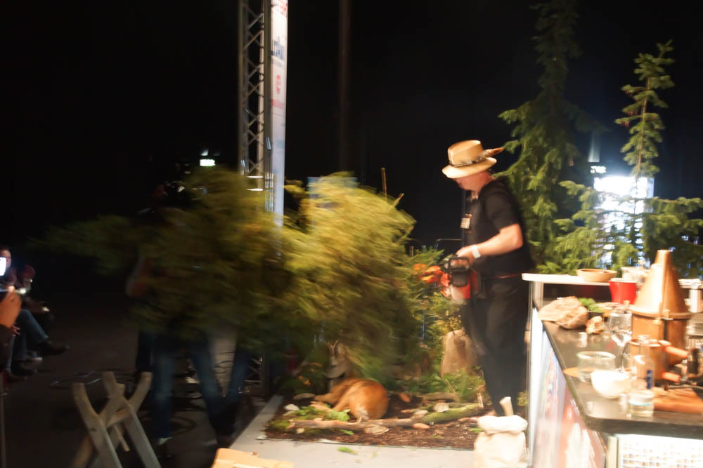 Stefan Wiesner - Sägt Live einen Baum ab