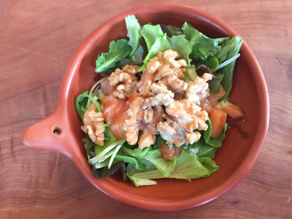 Salat mit Walnüssen - Gesund und Lecker