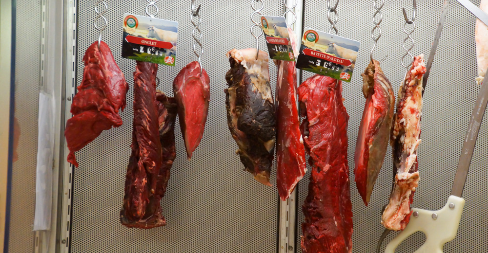 Marché de Talensac in Nantes - Abgehangenes Rind vom Besten