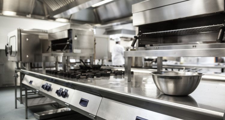 Küchenmöbel für die Gastronomie