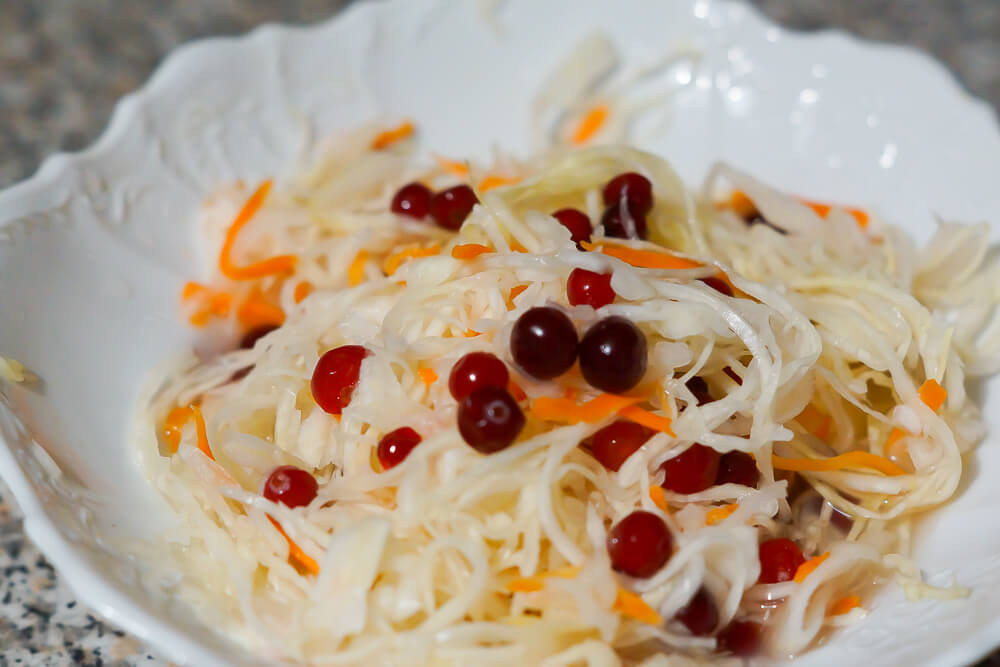 Russisches Sauerkraut mit Cranberries - Leichtes gesundes Rezept