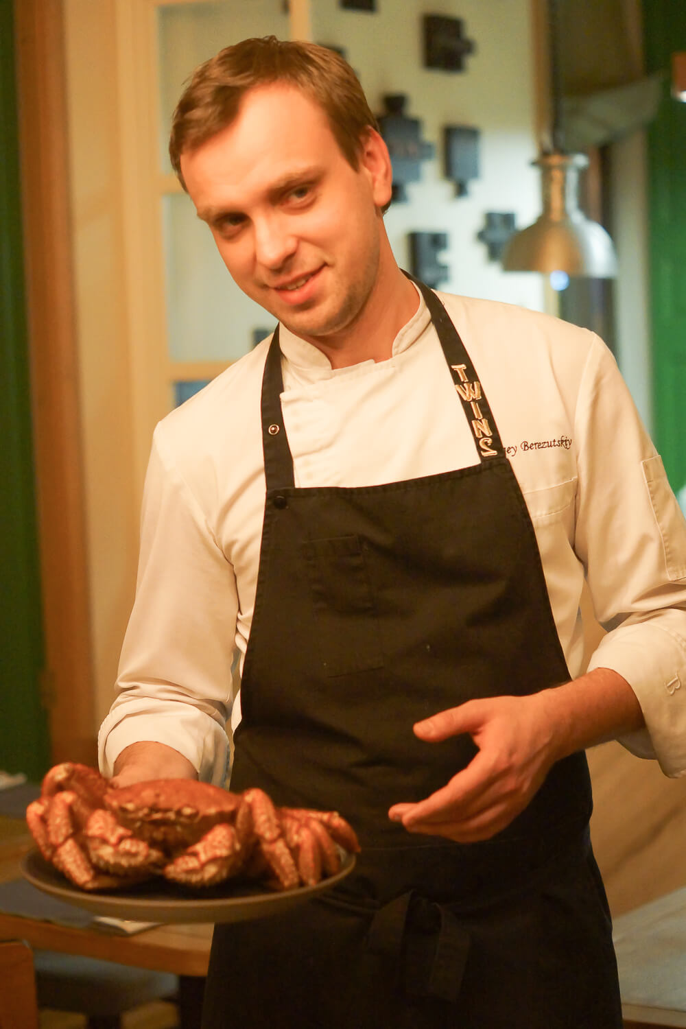 Twins Restaurant Moskau -4 Horsehair Krabbe präsentiert