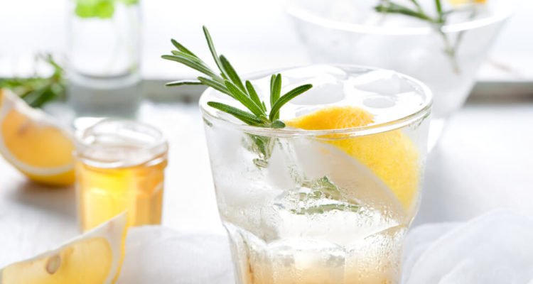 Sprudelwasser - Grundlage schmackhafter Cocktails