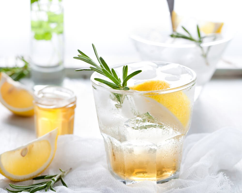 Sprudelwasser - Grundlage schmackhafter Cocktails