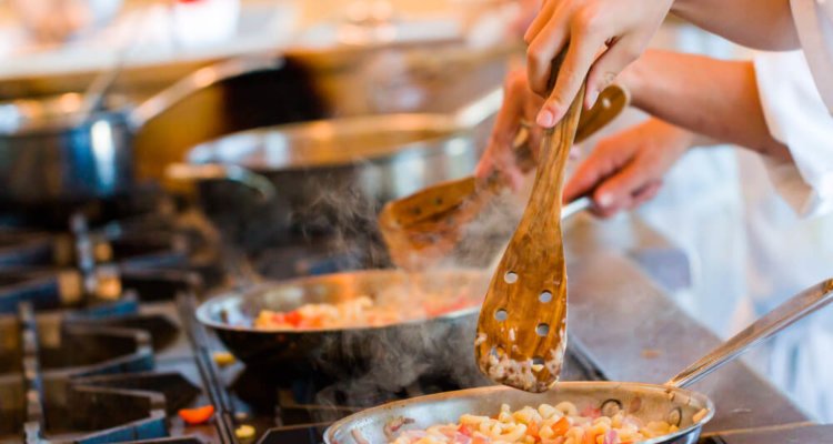 Kochen lernen - So machts Spaß