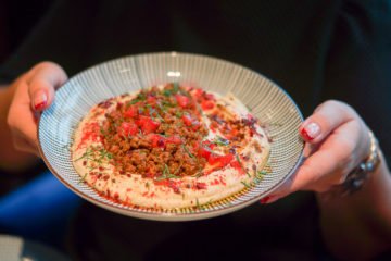 Nofar Restaurant Moskau - Hummus mit Lammfleisch