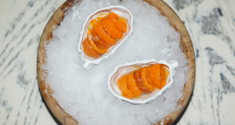 White Rabbit Moskau - Caviar of Sea urchin, sea bucktorn and sea water