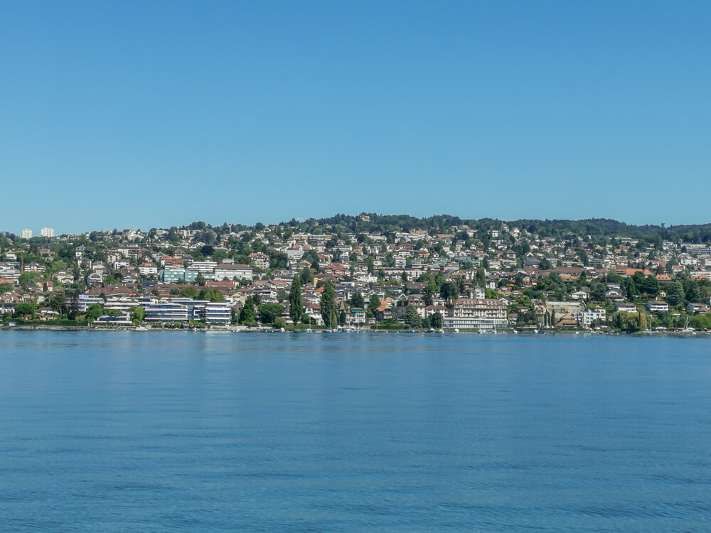 Genfersee Rundfahrt Blick auf Lausanne