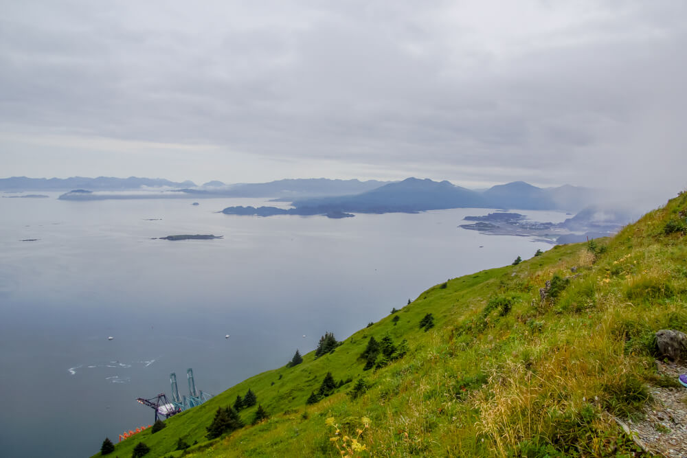 Kodiak, Alaska USA - Berge und Buchten