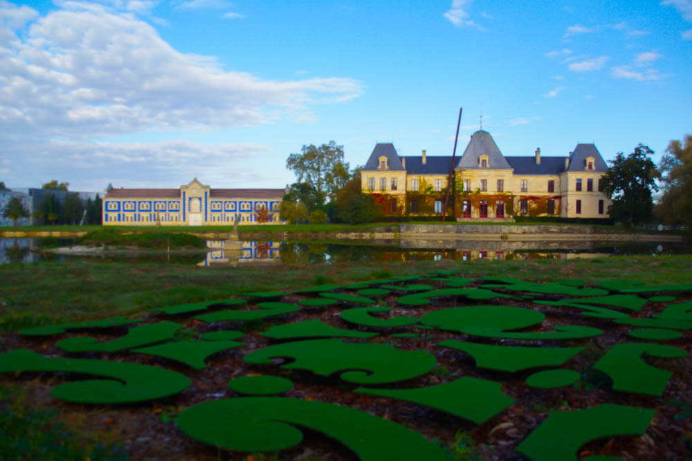 Chateau` d Arsac mit Garten