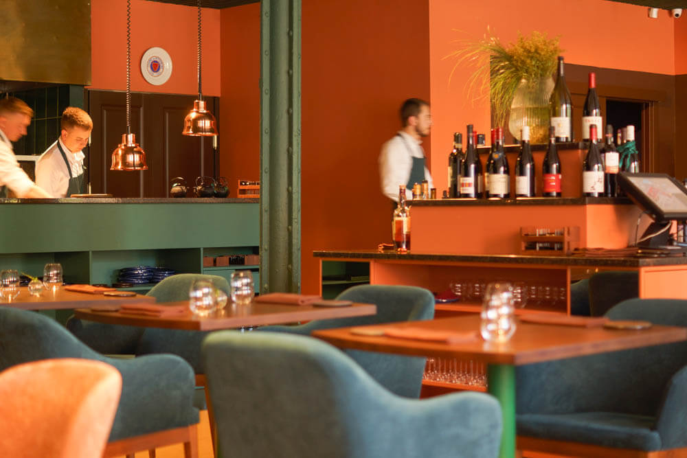 Bourgeois Bohemians, St. Petersburg - Innendesign