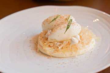 Bourgeois Bohemians, St. Petersburg -Pomelo Interpretation