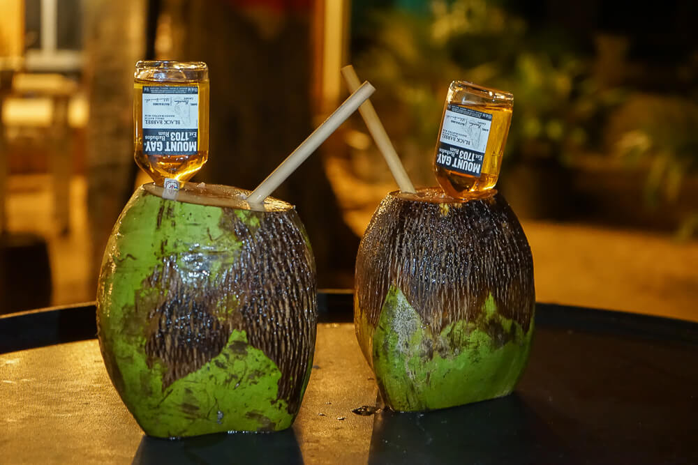La Cabane, Barbados - Kokosnuss und Rum